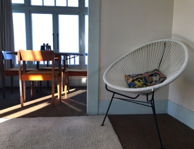 <p>Fantail House upstairs lounge flowing into dining room.</p>